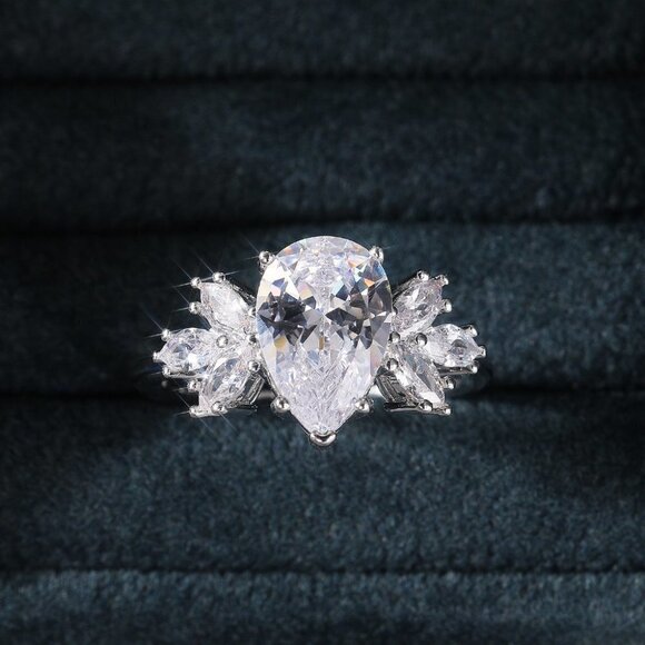 💍Beautiful Water Drop With Leaf Crystal Pure CZ Silver Pear Wedding Ring, K800 - Picture 3 of 7